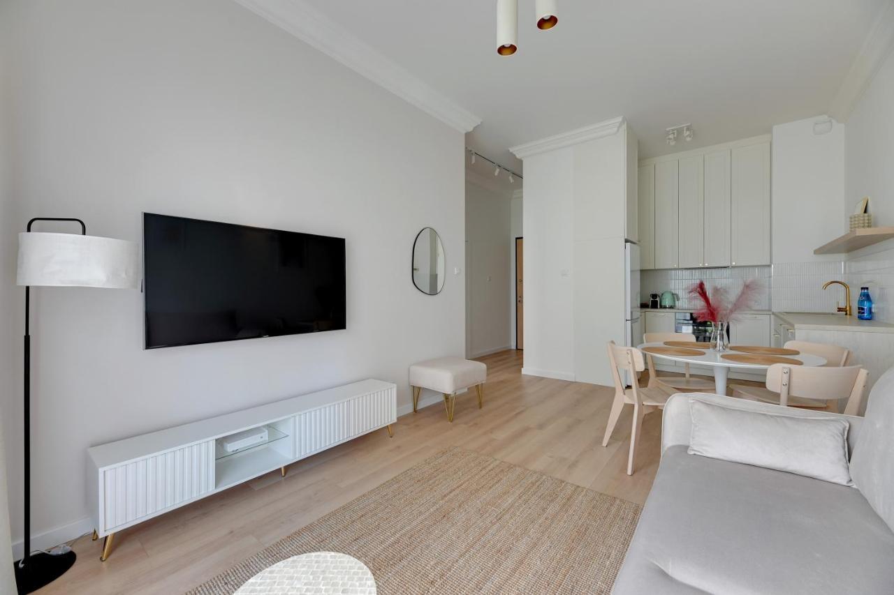 Zajezdnia Wrzeszcz Seaside & Parking By Downtown Apartments Gdańsk Eksteriør bilde